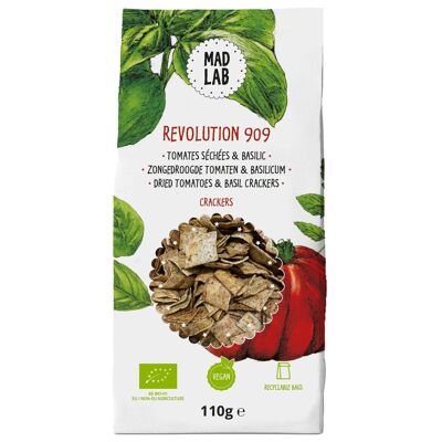 “Revolution 909” tomato and basil crackers