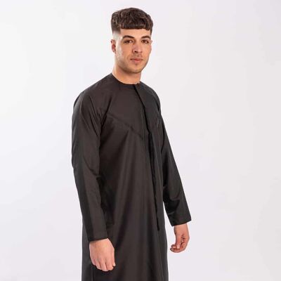 Simple Black Emirati Jubba