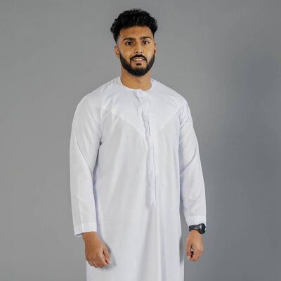 Simple White Emirati Jubba