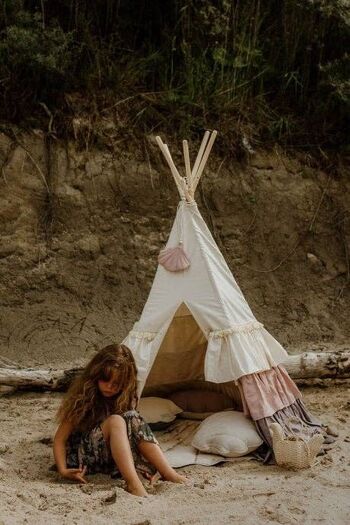 Tente tipi « Powder Frills » avec volants 3