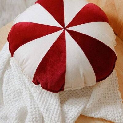 “Red Candy” Patchwork Pillow