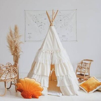 „Shabby Chic“ Tipi-Zelt mit Rüschen