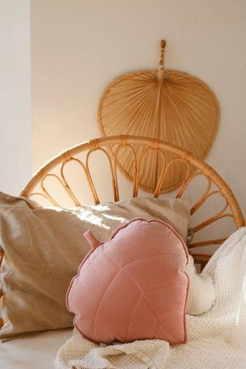 “Soft Pink” Velvet Leaf Pillow