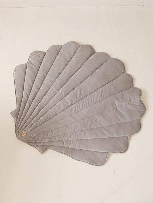 “Dove gray” Velvet Shell Mat