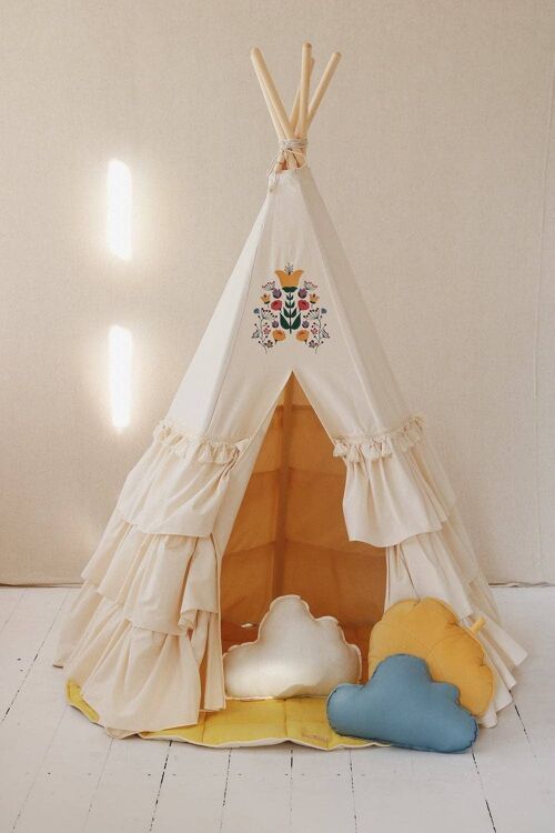 “Folk” Teepee with Frills and Shell Mat Set