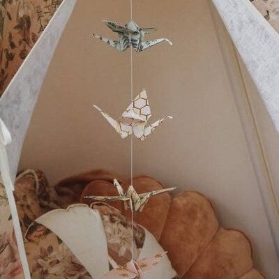 Mobile de chambre d'enfant en origami "Abeille d'or"