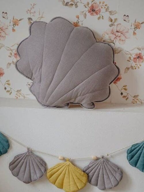“Grey” Linen Shell Pillow