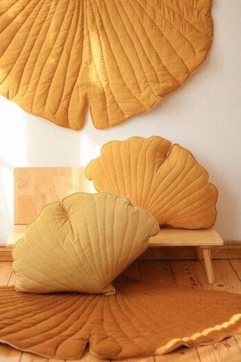 Tapis Feuille de Ginkgo en lin « Mango » 5