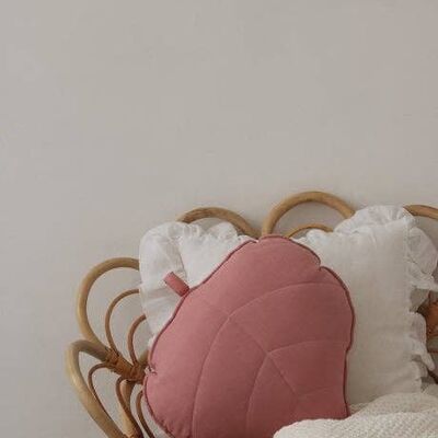 “Marsala” Linen Leaf Pillow