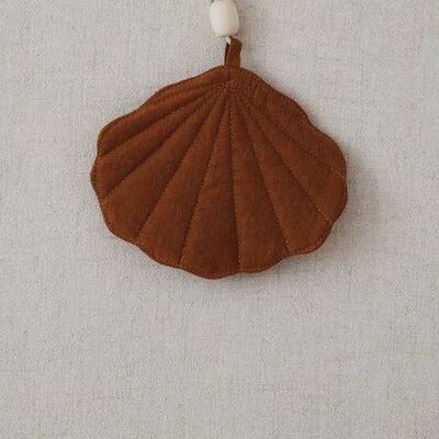 Linen shell pendant "Caramel"