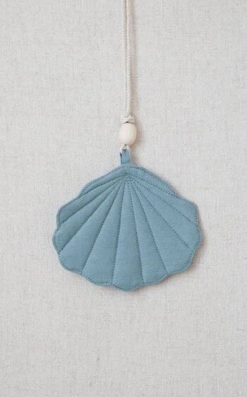 Pendentif coquillage en lin "Oeil de la mer" 1