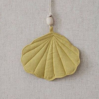 Linen shell pendant "Honey"