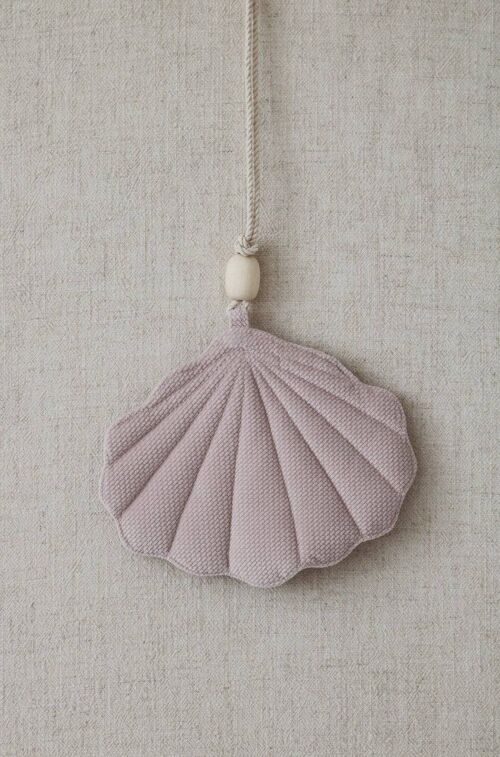 Velvet shell pendant "Powder pink"