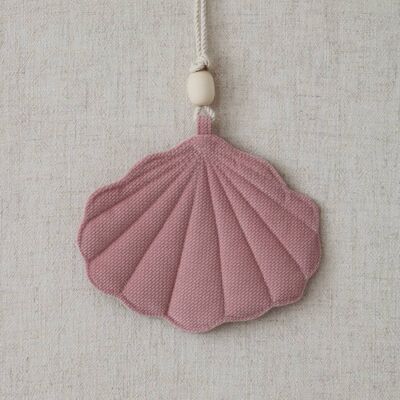 Velvet shell pendant "Soft pink"
