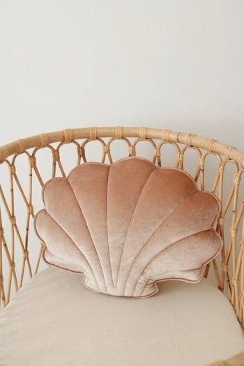Coussin Coquillage Velours « Beige Perle » 1