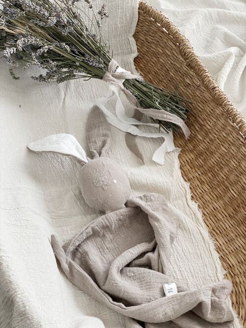 Muslin Bunny Comforter - Embroidery Sand