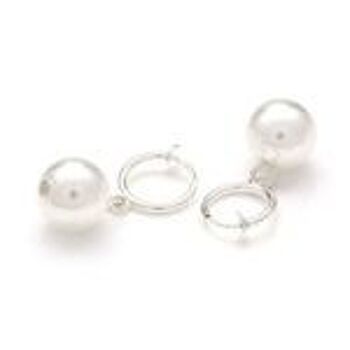 Boucles d'oreilles pendantes à clip argentées avec perle simulée blanche 2