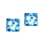 Boucles d'oreilles clip forme carrée en verre imprimé motif géométrique tube blanc et bleu