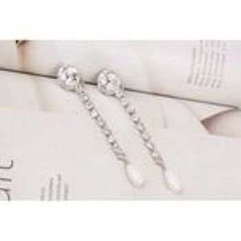 Cubic Zirconia avec Shell Pearl Long Drop Plaqué Or Clip On Boucles d'Oreilles 6