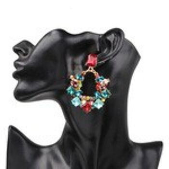 Boucles d'Oreilles Ornées de Cristaux Multicolores et Façonnés 3