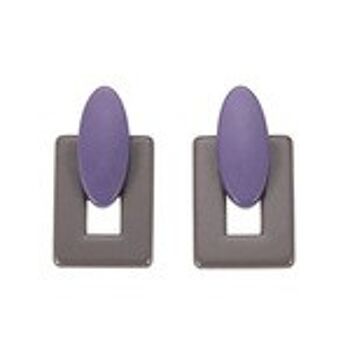 Rectangle gris avec pendants d'oreilles ovales violets 1