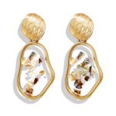 Boucles d'oreilles pendantes dorées texturées de forme irrégulière avec flocons de coquillages
