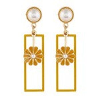 Boucles d'Oreilles Pendantes Rectangle avec Perle Fleur en Émail Jaune 1