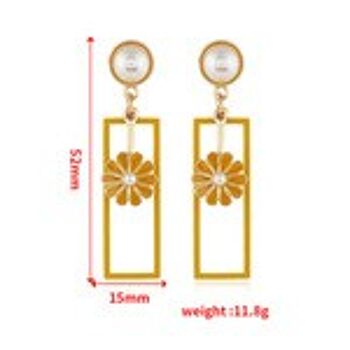 Boucles d'Oreilles Pendantes Rectangle avec Perle Fleur en Émail Jaune 2