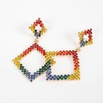 Boucles d'oreilles pendantes en forme de diamant avec pavé de cristaux colorés 5