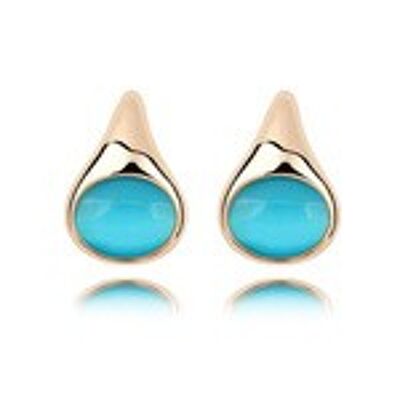 Boucles d'oreilles clous plaqué or opale bleu ciel