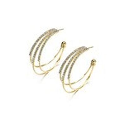 Aretes de aro con triple diamante en tono dorado