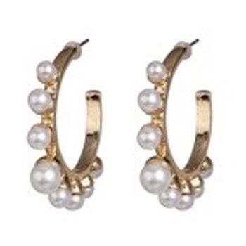 Boucles d'oreilles créoles blanches en fausse perle dorées 1