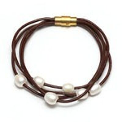 Cowhide leather with freshwater pearls magnetic bracelet