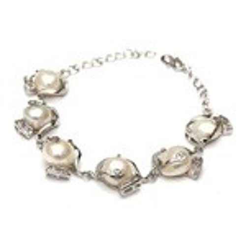 Elegant white freshwater pearl with rhinestone bridal bracelet Grade AAA