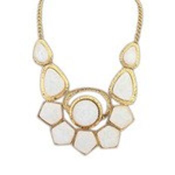 Collier pierres exotiques bohème beige 1