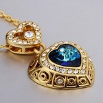 Collier pendentif coeur en plaqué or 18 carats avec cristal Swarovski Elements bleu 5