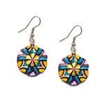 Orecchini pendenti a forma di farfalla e fiore dorato con guscio di cocco dipinti a mano