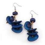 Orecchini pendenti con fetta e disco blu Tagua fatti a mano