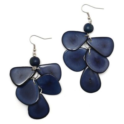 Puce de tagua bleue faite à la main avec des boucles d'oreilles goutte de graines d'açai