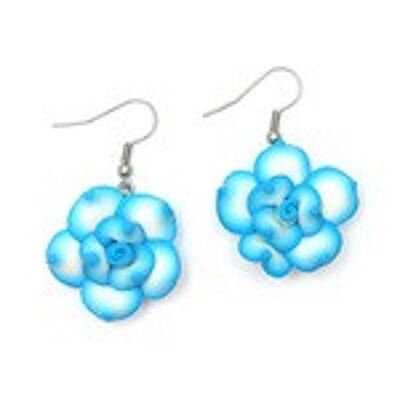 Orecchini pendenti fatti a mano con fiori in argilla polimerica bianchi e blu
