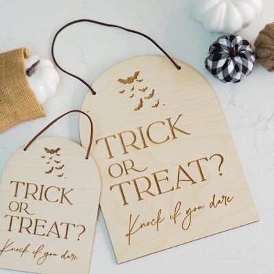 Trick or Treat Hanging Sign