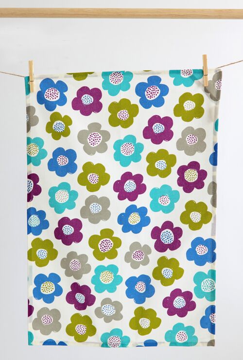 Tea Towel White with 3 types of Flowers