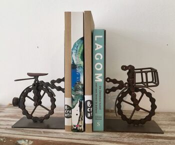 Serre-livres de chaîne de vélo recyclés Shared Earth 2
