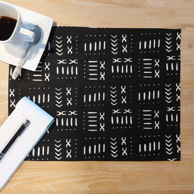 Napperons imprimés inspirés « Bogolan » faits à la main | Ensemble de 2 | Sets de table lavables bohème