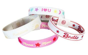 Bracelet élastique rose et rouge mama 5