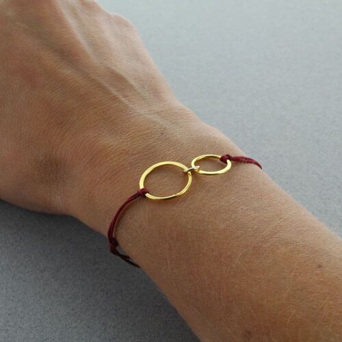 Infinity Family Link Friendship Bracelet - Red Three links