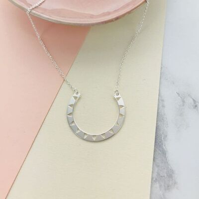 Contemporary Horseshoe Necklace - 16"