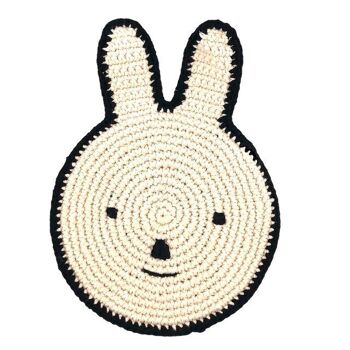 plat de lapin durable avec son crépitant - hochet - coton biologique - blanc cassé - tissu croustillant - crocheté à la main au Népal - câlin de lapin au crochet avec son 1