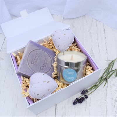 Lavendel Spa Set Geschenkbox mit handgefertigten Badebomben