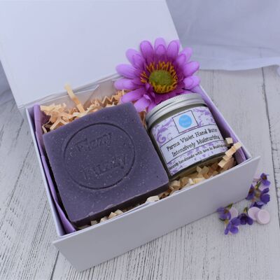 Cofanetto Regalo Crema Mani e Sapone alla Violetta di Parma.